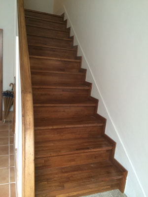 Fatima escalera, gold, Dubái, Carpintería, moma  https://www.carpinteriamoma.com, carpintería, Vigo, reformas, integral, parquet,  armarios,  suelos , diseño , 8888, Pontevedra, ebanistería